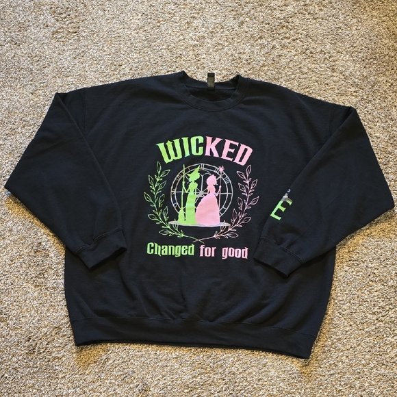 Gildan Tops - Gildan "Wicked" Changed For Good Sweatshirt